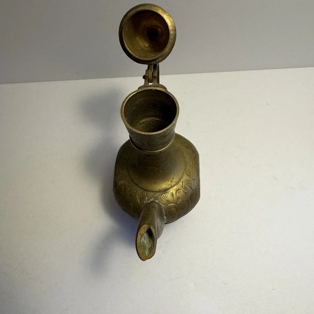 Vintage Mini‎ Brass Genie Oil Pitcher Etched Lid Decanter 6